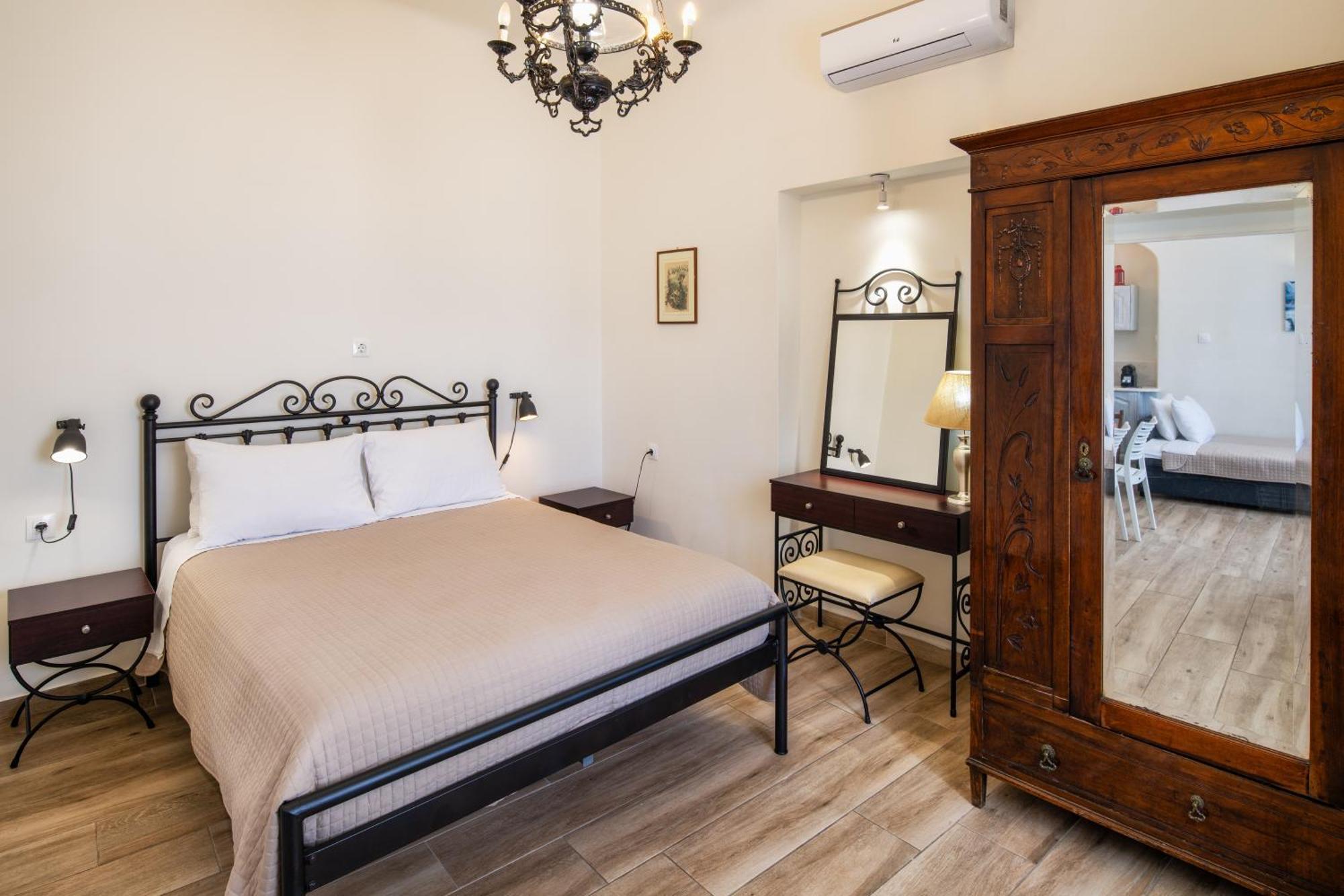 Appartement Day One Fira Mansion Extérieur photo