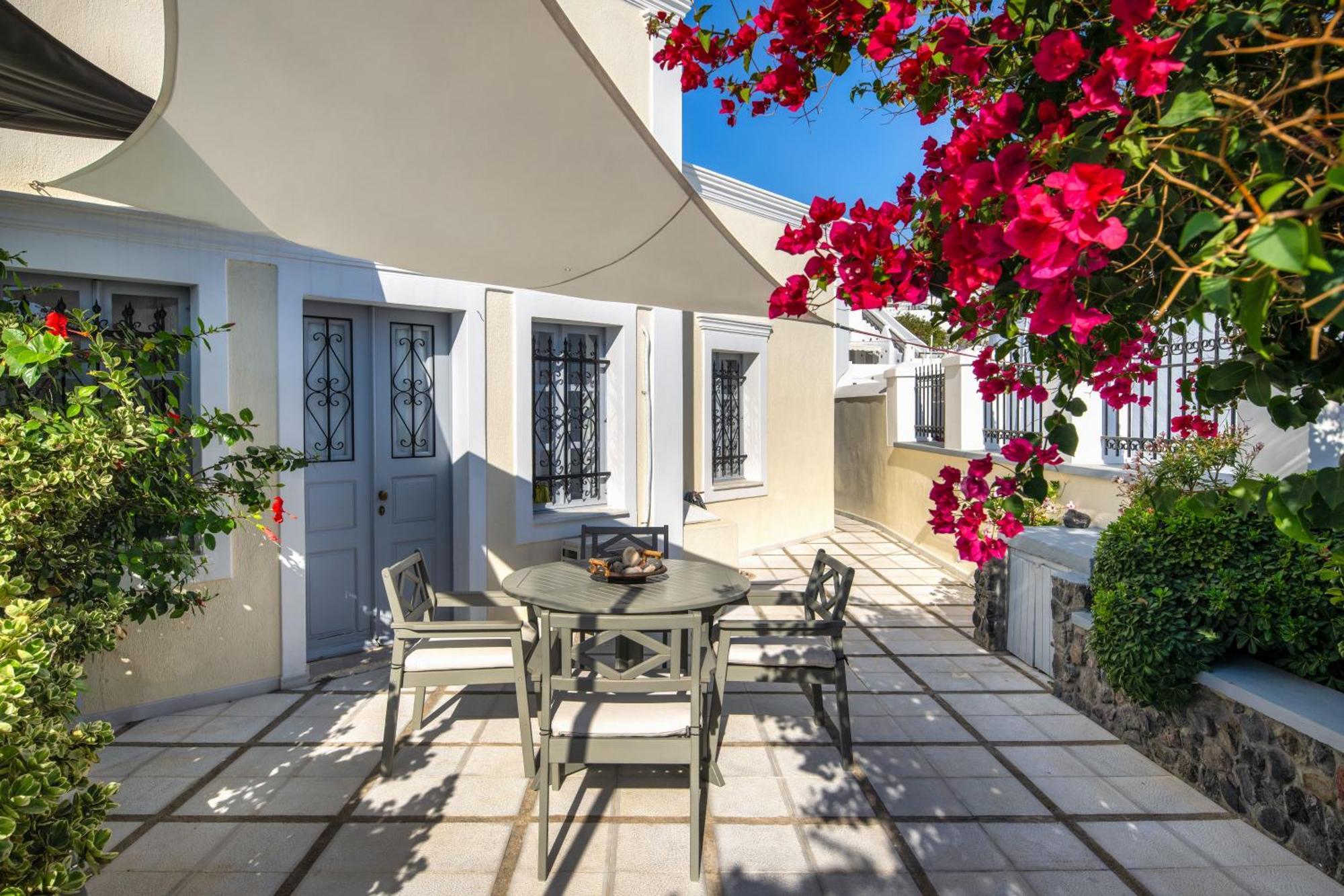 Appartement Day One Fira Mansion Extérieur photo