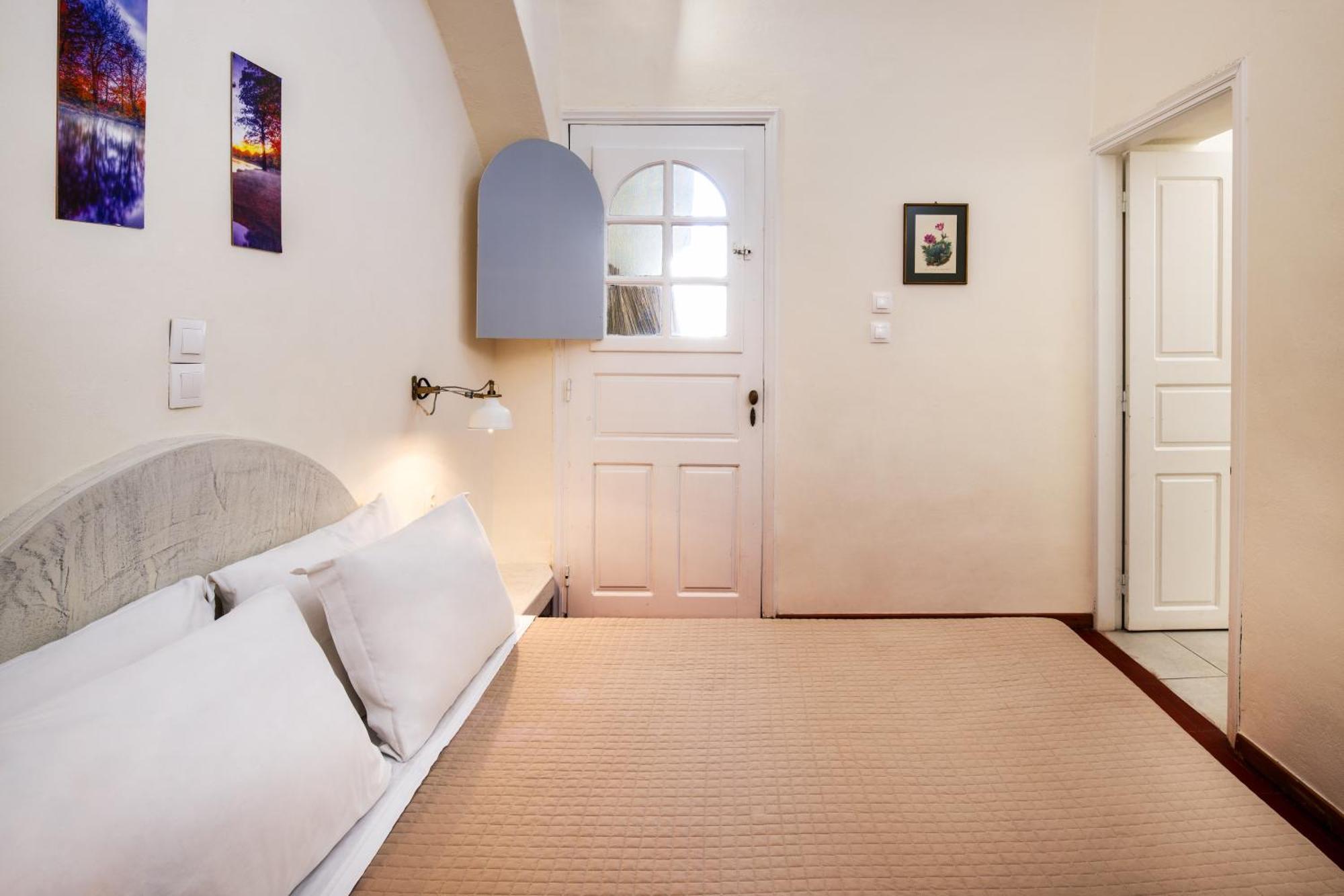 Appartement Day One Fira Mansion Extérieur photo