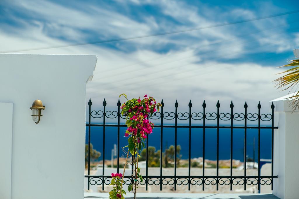 Appartement Day One Fira Mansion Extérieur photo
