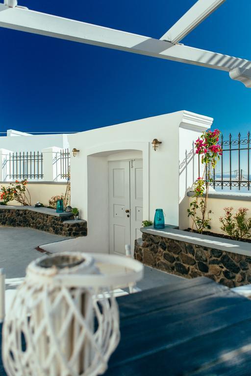 Appartement Day One Fira Mansion Extérieur photo